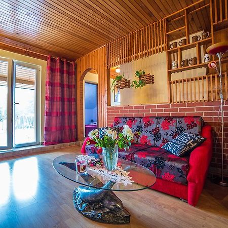 Apartment Vesna Ровин Екстериор снимка